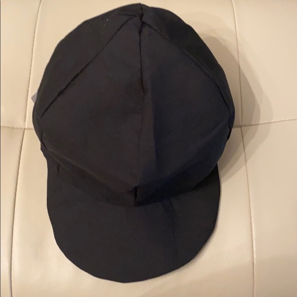 Reversible Cap - Picture 2 of 2